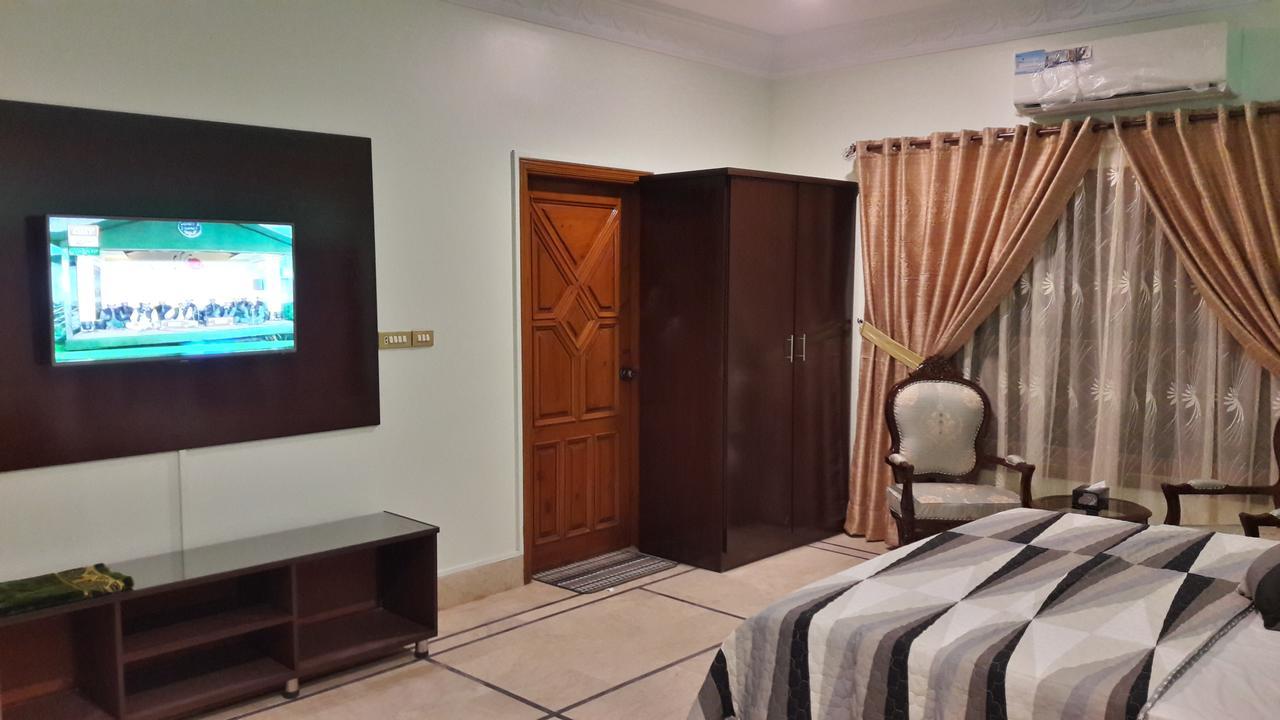 Hotel Seven 7 Карачи Экстерьер фото