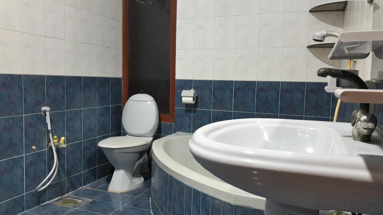 Hotel Seven 7 Карачи Экстерьер фото