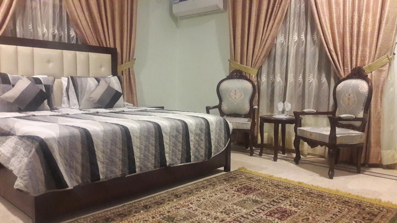 Hotel Seven 7 Карачи Экстерьер фото